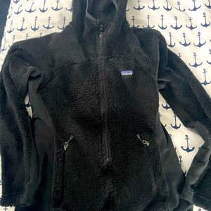 Used excellent condition Patagonia womens Los Gatos Hooded fleece